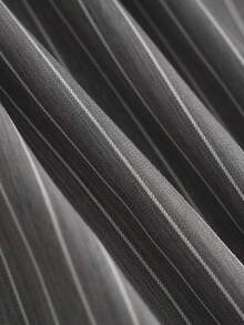 Franclia 优雅都市通勤拼接雪纺荷叶边针织弹力修身T恤，搭配灰色条纹阔腿短裙裤，二合一裤裙套装，女士春夏两件套 - 灰色 - 查看 6