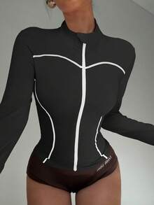 Sovereign Charm 女士秋冬运动夹克，紧身立领，撞色滚边，带拇指孔，适合日常休闲穿着、跑步、瑜伽、健身、网球、高尔夫等。 - 黑色 - 查看 4