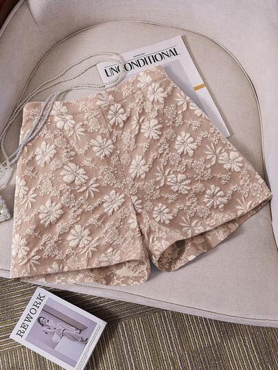 GlowEve CURVE Pantalones cortos de talle alto con estampado floral jacquard y pierna ancha para mujer de talla grande, con estilo de pantalón falda con superposición frontal, estilizador y cubridor, casual para vacaciones