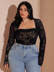 SHEIN BAE Áo liền thân cỡ lớn thanh lịch cổ vuông buộc dây dành cho nữ, Áo liền thân cỡ lớn màu đen in họa tiết hoa nhung cho mùa xuân, thu và đông; Cổ vuông; Tay dài loe; Thích hợp để mặc ngoài các áo liền thân khác; Thanh lịch, gợi cảm và ngọt ngào; Hoàn hảo cho các buổi hẹn hò, kỳ nghỉ hoặc đi làm. - màu đen - Xem 2