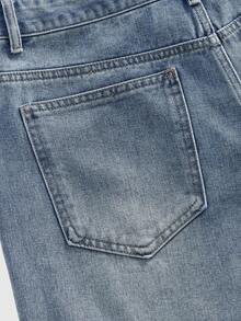 ROMWE MEN Men's Street Style Embroidered Denim Shorts - Blue - View 7