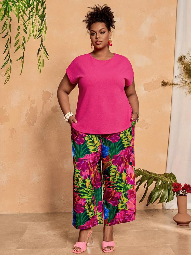 Plus Size Women's Solid Color Round Neck Short Sleeve T-Shirt And Tropical Plant Print Pants Casual 2-Piece Set,Plus Size Women Summer Clothes African Print Clothes Women's 2 Pieces Sets Women's Summer 2 Pieces Sets Women Vacation Outfit Sets Women Clothes Sets Wide Leg Pants Curve Tropical Outfit For Women Plus Size Women's Summer 2 Pieces Sets