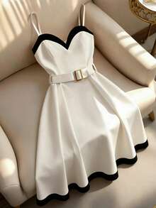 Franclia 女士黑白拼接中长吊带裙、女士拼接连衣裙、女士修身系带连衣裙、女士黑色连衣裙、女士白色连衣裙、女士夏季连衣裙、女士沙滩连衣裙、女士优雅连衣裙、女士套头连衣裙、女士无肩带连衣裙、女士度假连衣裙、女士休闲连衣裙 - 白色 - 查看 1