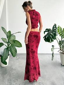 Aloruh Bộ đồ nữ phong cách retro lưới in họa tiết nhung gồm áo sườn xám cổ bẻ và chân váy đuôi cá dài đến đầu gối, màu đỏ tía thanh lịch. - Màu Đỏ Sâu - Xem 2