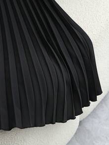 Franclia 女士优雅黑色无袖蝴蝶结领修身中长褶皱连衣裙，显瘦，适合工作、派对和正式场合，高品质 - 黑色 - 查看 5