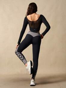 VARSIVA 网眼拼接修身长袖短款运动T恤 - 黑色 - 查看 11