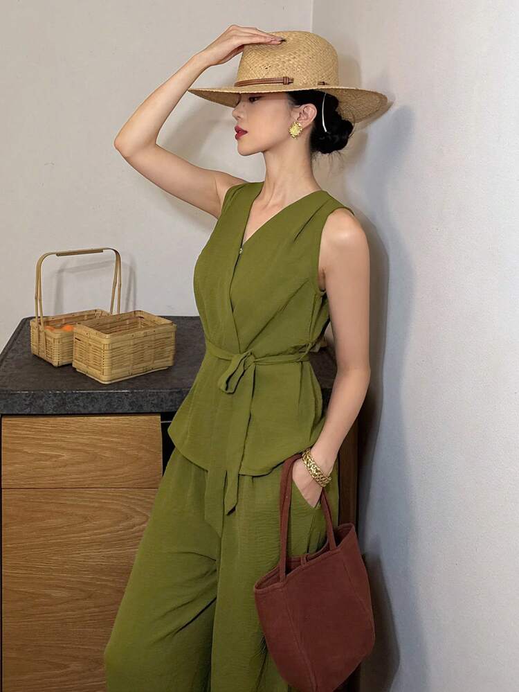 Women's Casual Solid Color Belted V-Neck Camisole And Wide Leg Pants 2-Piece Set, Spring/Summer