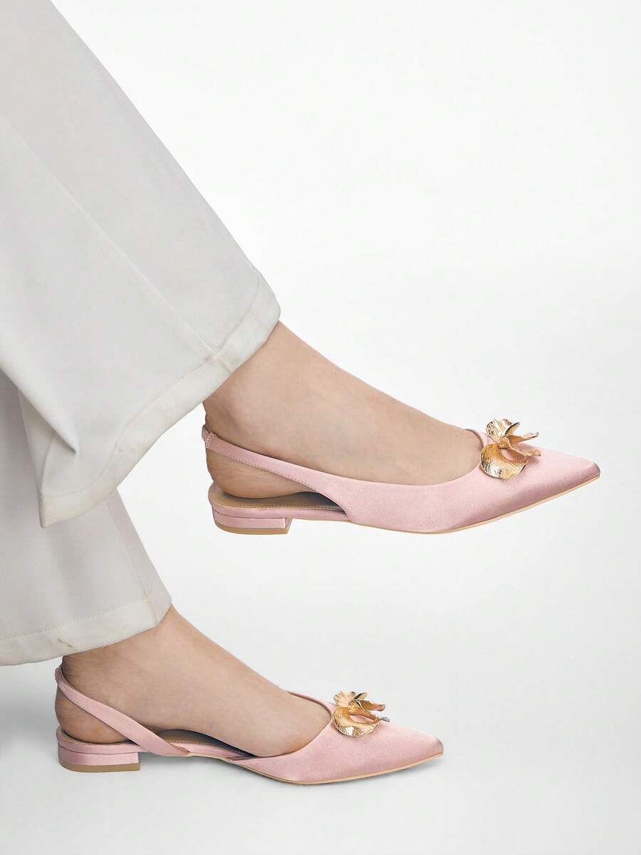 Mnmlis Ladies Pointed Comfortable Inner Hollow Metal Decorative Buckle Flat-Soled Shoes - Pink - View 1