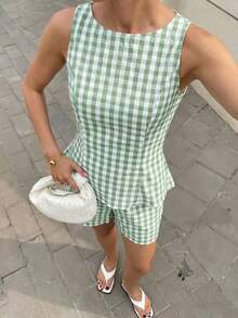Siren Gaze Women's Elegant Casual Green White Gingham Checkered Sleeveless Round Neck Fitted Waist Peplum Hem Tank Top & High Waist Straight Leg Shorts 2 Piece Outfit Set, Summer Beach Vacation Holiday Daily Casual Wear - Mint Green - View 4