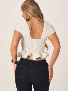 MISSGUIDED Women's Draped Off Shoulder Short Sleeve Ruffle Hem Gathered Poplin Blouse With Sweetheart Neckline - White - View 3