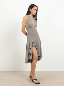 KSTM Vestido gris asimétrico con cuello halter, volantes en el bajo, escote en V profundo y diseño de espalda abierta - Gris - Ver 3