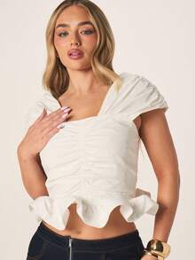 MISSGUIDED Women's Draped Off Shoulder Short Sleeve Ruffle Hem Gathered Poplin Blouse With Sweetheart Neckline - White - View 5