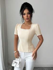 Elenzga Blusa elegante de mulher para uso diário, casual e de férias, com gola quadrada e decoração de pérolas, cintura marcada, blusa de manga curta versátil e sofisticada na cor damasco para a primavera e o verão - Vinho - Visão 3