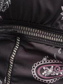 EgrlEra Women's Cashew Flower Print Off-Shoulder Fitted T-Shirt - Black - View 5