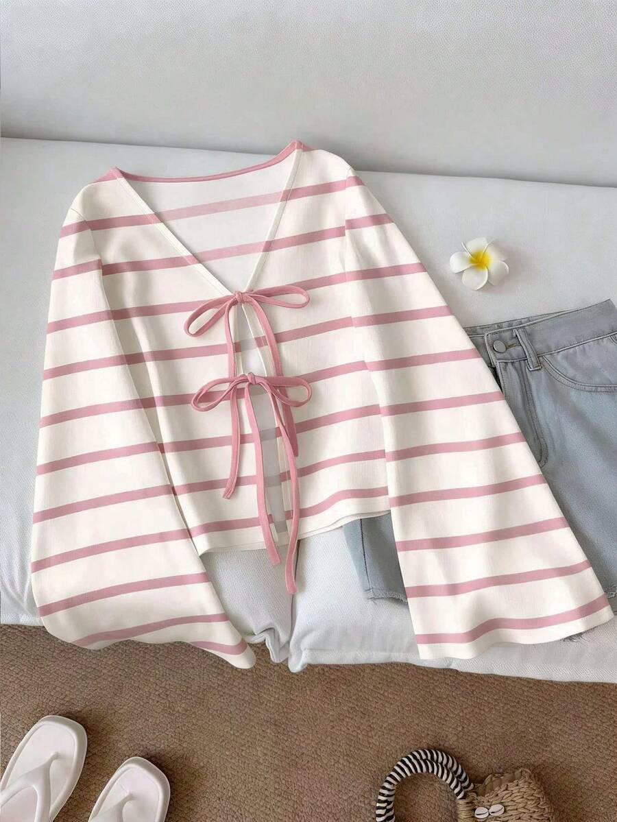 SHEIN LUNE Áo nữ tay loe dáng suông, in họa tiết, có dây rút, thích hợp cho mùa thu/đông. - Nhiều màu - Xem 1