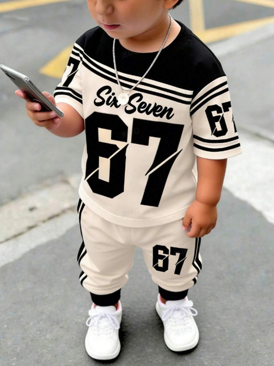 Playful Pals 2er Set Baby Jungen amerikanischer Sportstil beige Sommer Street Life Casual Grafik Street Fashion City Break, Six Seven 67 Muster T-Shirt & Jogginghose Set - Verschiedenfarbig - Übersicht 1