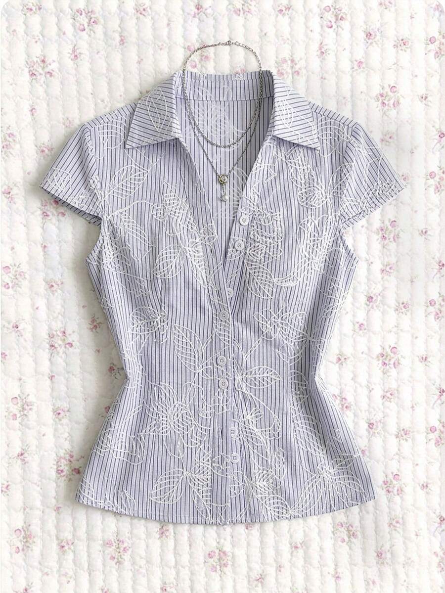 SHEIN Unity 女士条纹短袖纽扣修身衬衫 - 藍色 - 查看 1