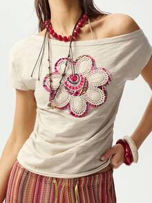 Bohemela Áo thun nữ dệt kim tay ngắn, vai lệch, kiểu dáng thường ngày. - Màu be - Xem 8