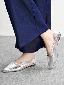 CUCCOO BIZCHIC 时尚优雅尖头高跟鞋，通勤必备 - 銀色 - 查看 3