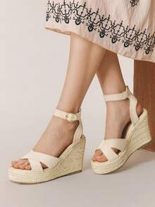 Styleloop Giày sandal đế xuồng cao gót cho nữ, sandal hở mũi phong cách bohemian mùa hè, sandal đi biển kiểu La Mã với dây đan chéo, phù hợp cho mùa nghỉ lễ, xuân hè, phong cách bohemian và nghỉ mát. - Màu be - Xem 3