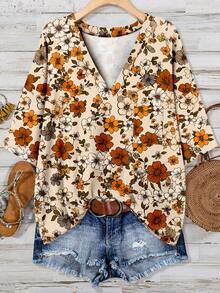 Mellowie 休闲浪漫印花宽松V领口袋短袖T恤，适合夏季、音乐节、派对等场合，尺码齐全。 - 彩色 - 查看 1