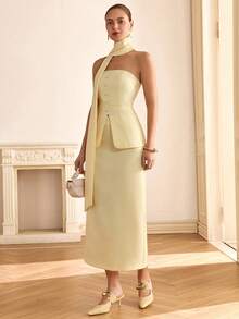 Women's Elegant Tie-Waist Button Bandeau Top And Straight Skirt Suit Set - Light Yellow - View 2