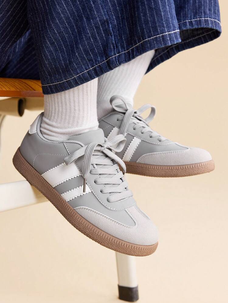 CUCCOO EASI 2024 New Spring Women Retro Versatile Casual Sneakers, Flat White Shoes For Christmas