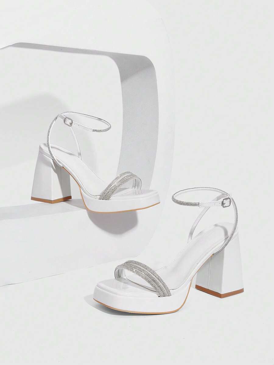 CUCCOO SZL Sandalias de mujer con tira de tobillo y punta cuadrada con rhinestones para Navidad - Blanco - Ver 1
