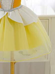 SHEIN Glamorique Kids 女婴公主薄纱连衣裙，黄色网纱连衣裙，宝石装饰，生日派对婚礼节日正式礼服，泡泡袖，可爱优雅的正式礼服，四季皆宜，袖口公主裙，婴儿公主裙，精美婴儿连衣裙，薄纱连衣裙，黄色婴儿连衣裙，婴儿公主裙，婴儿连衣裙，S码服装连衣裙，仙女裙，女童公主礼服，婴儿正式礼服，黄色婴儿连衣裙，连衣裙，女婴连衣裙，泡泡袖连衣裙，女婴连衣裙 - 黃色 - 查看 5