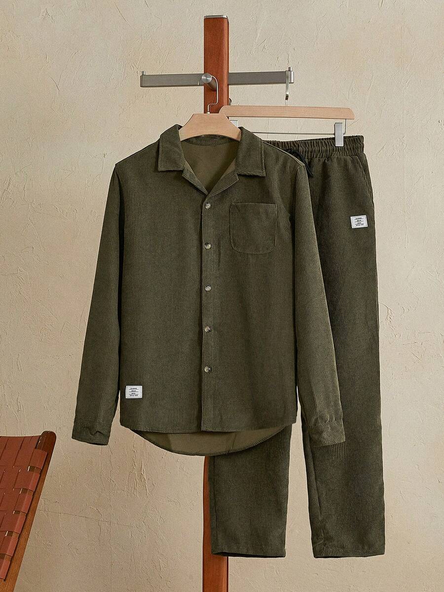 Manfinity RebelGame Men's Solid Color Front Button Long Sleeve Minimalist Top And Pants 2 Pieces Set, Fall Clothes - Army Green - View 1