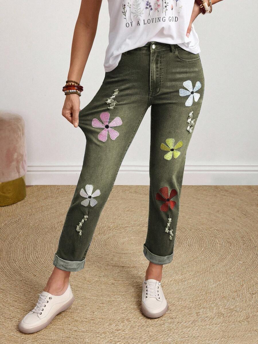 EMERY ROSE Plus Size Women's Fashionable Embroidered Pocket Denim Jeans - Green - View 1