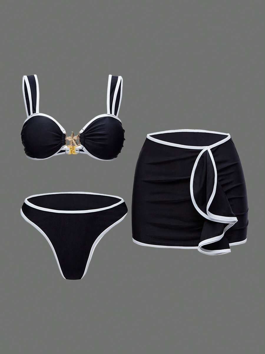 Swim Oasis 3 piezas Conjunto de bikini y falda de baño de unicolor con decoración de estrella de mar metálica, de estilo minimalista y elegante para el verano y las vacaciones en la playa - Blanco y Negro - Ver 1