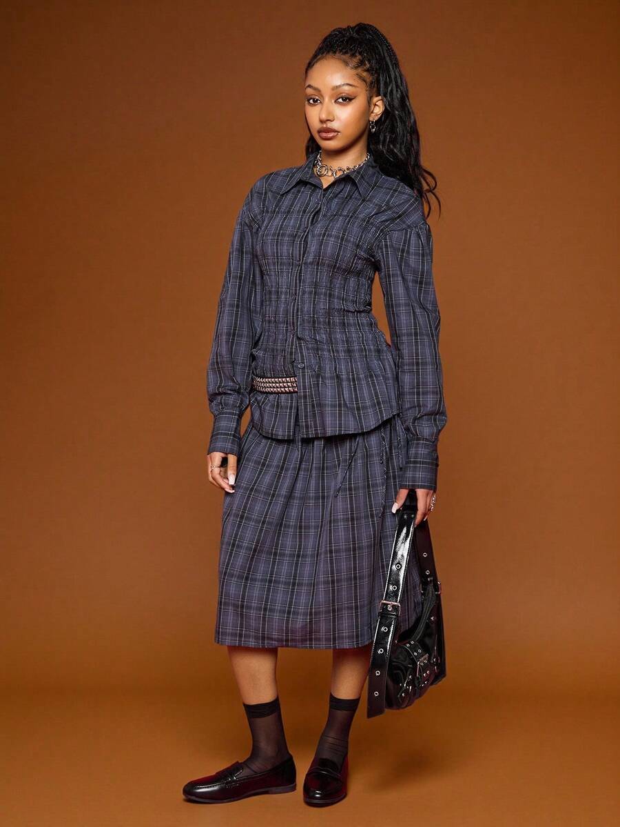 COUREZ Chemise ajustée à manches longues froncée en carreaux noirs et bleus / Top à la mode Y2K pour l'automne et l'hiver, Top de sortie, streetwear, Nouvel An - Bleu marine - Voir 1