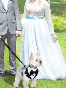 1 pieza Elegante traje de boda para mascotas con chaleco, corbata de moño, arnés y correa para perro para ceremonias, fiestas, celebraciones formales, Navidad, cumpleaños, sesiones de fotos y disfraces para mascotas - Blanco y Negro - Ver 5