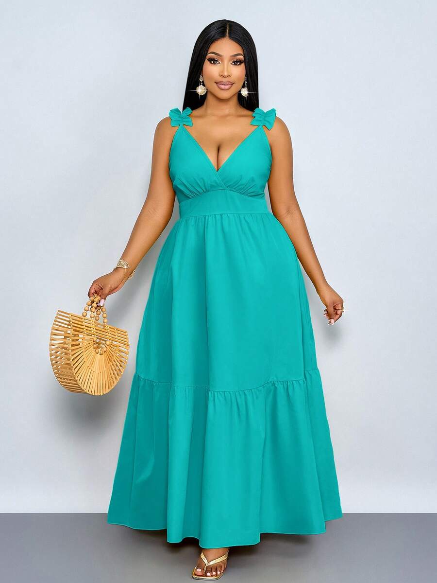 SOLERSUN 大码女式时尚纯色宽松休闲收腰交叉V领荷叶边肩带露背镂空无袖长裙。这款休闲清爽的连衣裙适合海滩度假、音乐节、返校季、浪漫约会、情人节、派对等各种场合。新款设计，完美契合下午茶、花园漫步、静谧奢华假期、海滩度假、春夏装扮、圣帕特里克节、复活节以及四叶草图案等主题。 - 綠色 - 查看 1