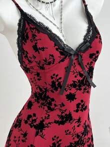 Elamini 女士蕾丝植绒V领吊带休闲连衣裙，适合度假、春夏穿着 - 酒紅色 - 查看 6