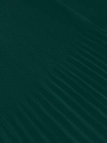 GlowEve CURVE 大码女士优雅荷叶边灯笼袖褶裥下摆派对连衣裙，春秋季 - 墨綠色 - 查看 4