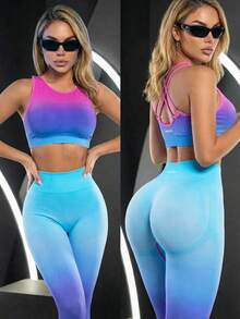 Innovista Seamless Women Gradient Print Sport Set Removable Cups Mesh Ventilation High-Waisted Leggings & Crop Top For Outdoor Yoga Indoor Cycling Boxing Running Commute Peloton Australian Open Fitness Glow Up January Gym Motivation Valentine Essentials Active Lifestyle Wear Gym Women Sets Sports Women Sets Seamless Set Light Blue Pink - Blue - View 4