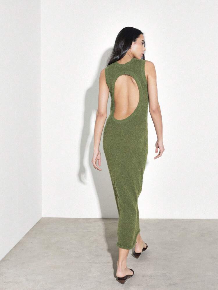 KSTM Women's Olive Green Sleeveless Maxi Sweater Dress With Dramatic Open Back Cutout Fall Winter Bodycon Evening