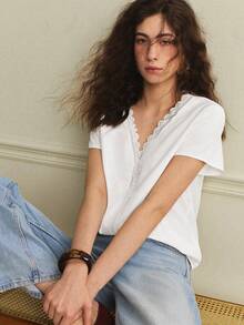 Écloséra Blusa elegante y retro versátil para mujer, blusa blanca de primavera y verano con cuello en V y encaje, ideal para salir, casual, vacaciones, eventos sociales, graduación y fiestas - Blanco - Ver 1