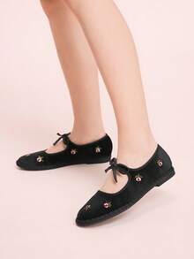 CUCCOO DOLLMOD Sepatu Wanita Klasik Hitam Bordir Bunga Beludru Pita Sepatu Flat Mary Jane Sepatu Musim Semi - Hitam - View 5