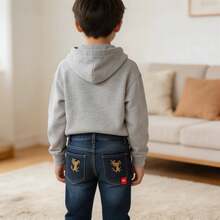 Pantalón Vaquero Para Niño Cross Con Bordado En Bolsas Traseras - Azul lavado medio - Ver 2