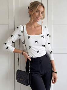 SHEIN LUNE 休闲复古通勤百搭保暖印花图案T恤，黑白领结印花，舒适保暖，女士长袖T恤，适合秋冬季作为内搭穿着。 - 彩色 - 查看 3