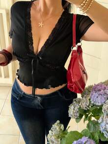 GalTyme Camiseta casual negra de talla grande para mujer con encaje y lazo de contraste - Negro - Ver 5