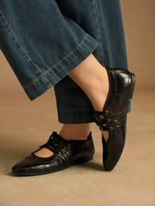 Rosivie Women's Lace-Up Design Casual Flat Shoes, Versatile For Daily Wear - Black - View 4