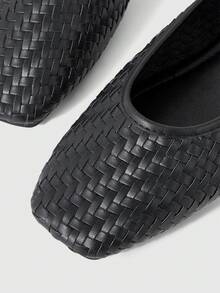 Sleekvia Women's New Fashion Woven Slip-On Square Toe Flat Shoes - Black - View 4