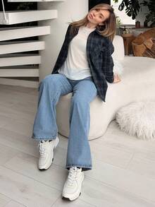 Katetique 正面纽扣多口袋休闲宽松牛仔裤，日常穿着 - 淺色水洗藍 - 查看 4