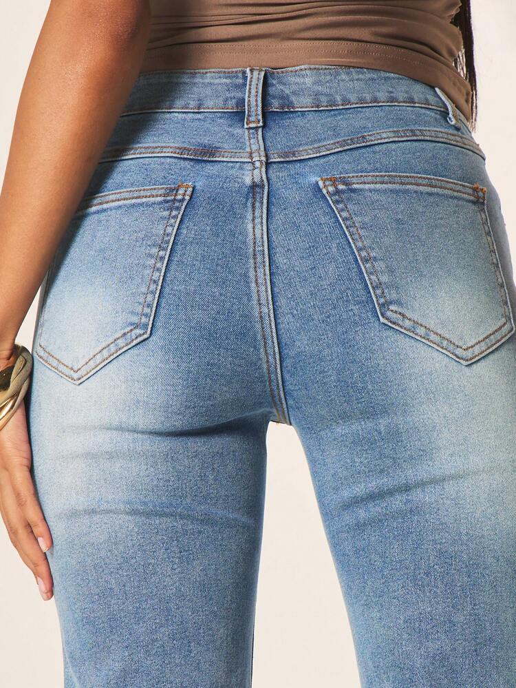 MISSGUIDED Women's High Rise Light Wash Stretch Denim Capri Jeans With Skinny Fit Casual Summer Spring Cropped Pants