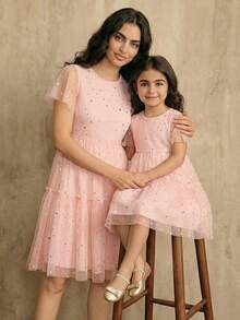 SHEIN Young Girl Gold Foil Contrast Mesh Cake Dress - Pink - View 1