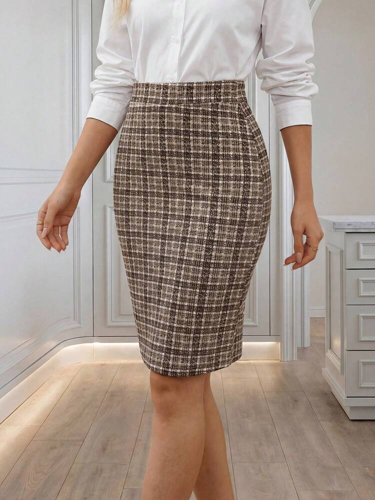 Women's Elegant Plaid Fitted Skirt, Suitable For Commuting